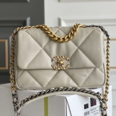 Chanel 19 Bags